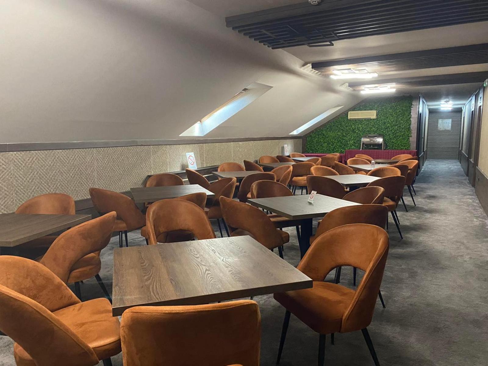 Hotel Stari Krovovi Veternik Ngoại thất bức ảnh